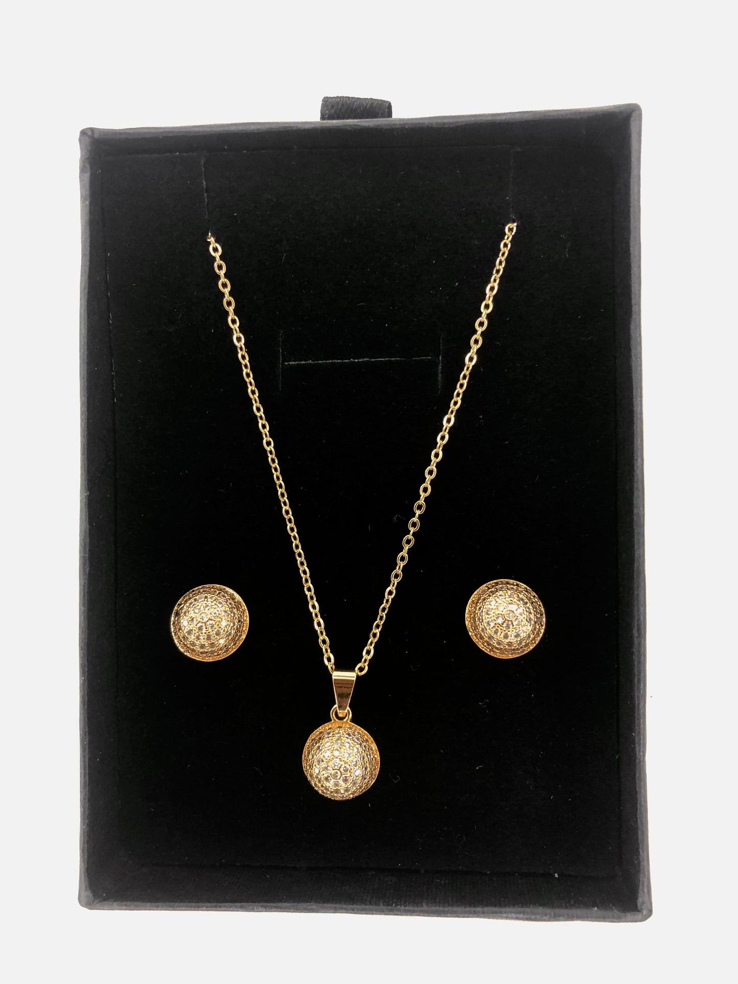 Stainless Golden Neckless With Earrings For Girls.