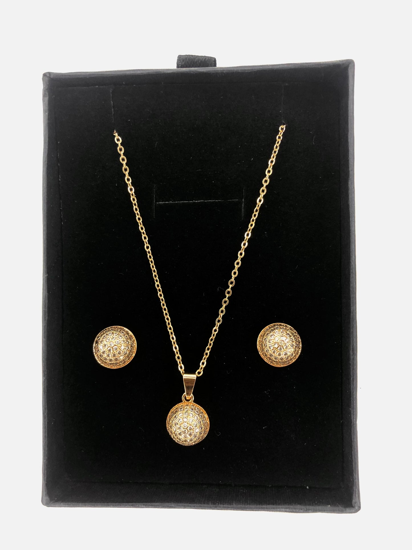 Stainless Golden Neckless With Earrings For Girls.