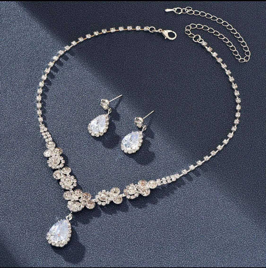 2pcs Women's Jewelry Set Rinestone Earrings Neckless